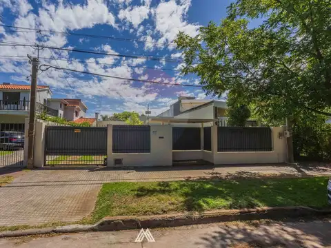 Alquiler casa amueblada 3 dormitorios Punta Gorda