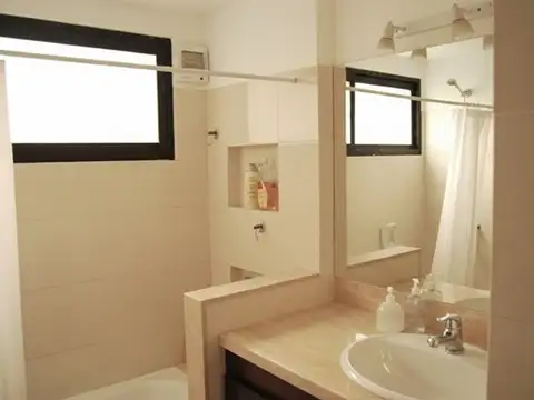 Casa en Alquiler 37 años