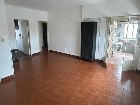 Departamento en Alquiler 50 años