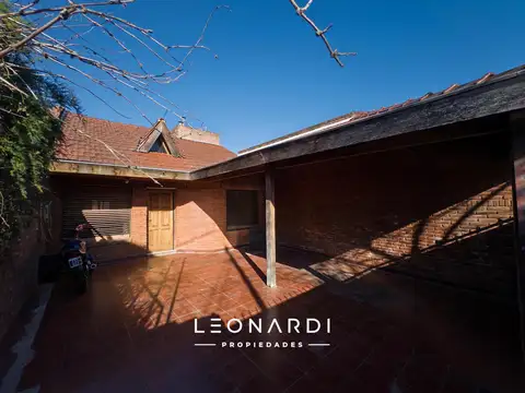 Casa en venta a pocas cuadras de la plaza | Escobar - ID 1336