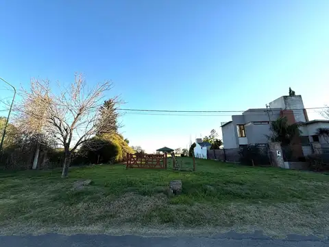 Terreno en Venta 20  mts Frente