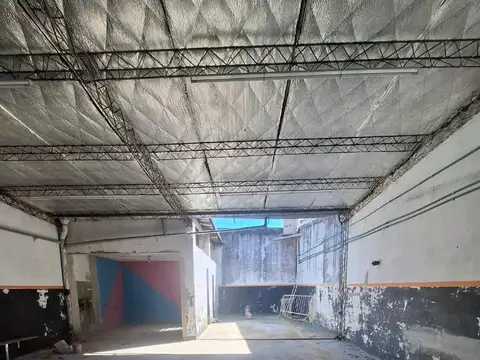 Galpon en Alquiler en Munro, $ 1.800.000