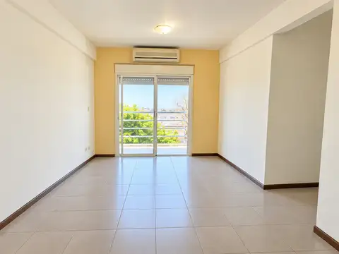 VENTA DEPARTAMENTO 3 AMBIENTES CON BALCÓN EN SAENZ PEÑA
