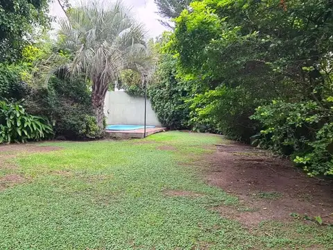 VENTA CASA 5 AMB PISCINA JARDIN VILLA LUZURIAGA