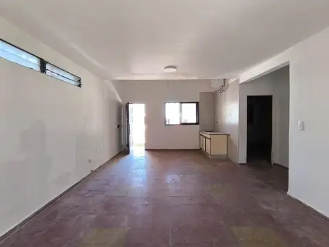 Casa en Venta con 5 cocheras