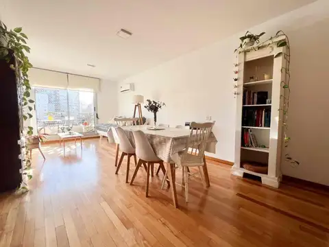 Departamento de un dormitorio en venta con balcón