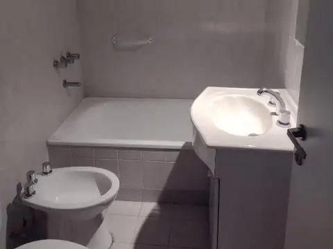 HERMOSO MONOAMBIENTE EN CABALLITO
