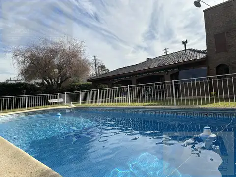 CASA EN VENTA COUNTRY BANCO PROVINCIA