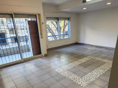 Belgrano 3600, Piso 1°