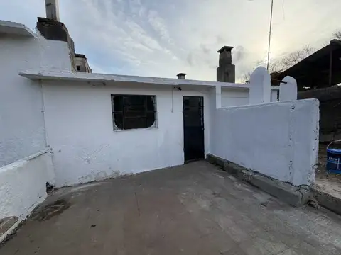 Alquilo casa 1 dormitorio Empalme Olmos