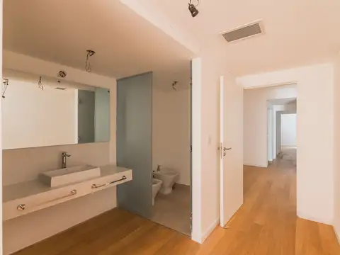 Departamento 4 ambientes con 4 baños