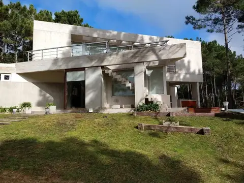 Casa en Venta en Villarobles, USD 350.000