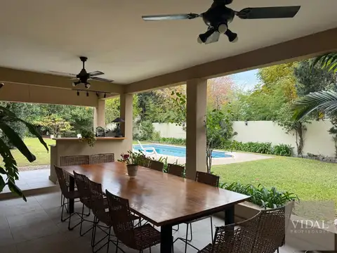 Casa en Venta de 5 dormitorios