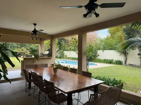 Casa en Venta de 5 dormitorios