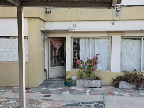 VENTA PH 2 AMBIENTES VILLA SARMIENTO RAMOS MEJIA