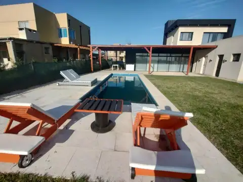 Casa en Venta en San Sebastian, Countries y Barrios Cerrados en Escobar