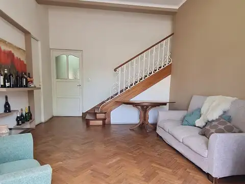 ESPECTACULAR CASA EN VENTA EN GUAYMALLEN