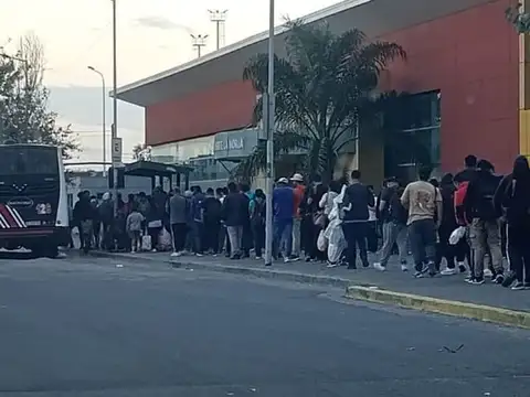 LOCAL EN TERMINAL DE COLECTIVOS DE PUENTE LA NORIA