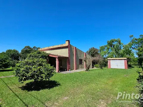 Casa en Venta con 1 cochera