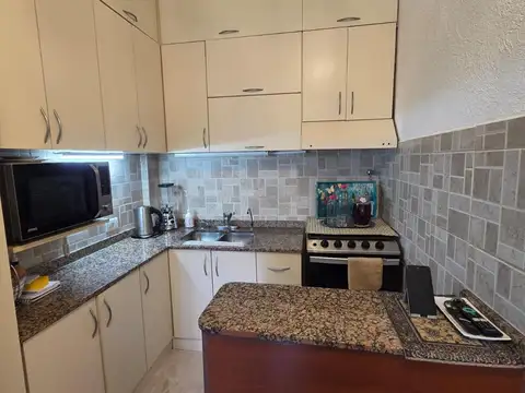 Departamento 3 ambientes con 1 baño