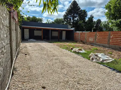 2 CASAS DE 1 CUARTO COMO INVERSION