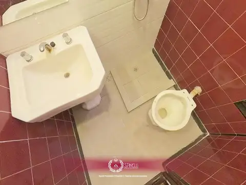 Depto Tipo Casa 4 ambientes con 2 baños