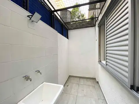 Depto Tipo Casa en Venta 35 años