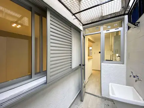 Depto Tipo Casa en Venta al Este