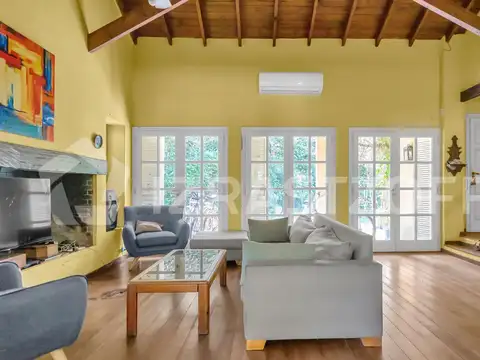 Casa en Los Lagartos  con lote de 800 metros
