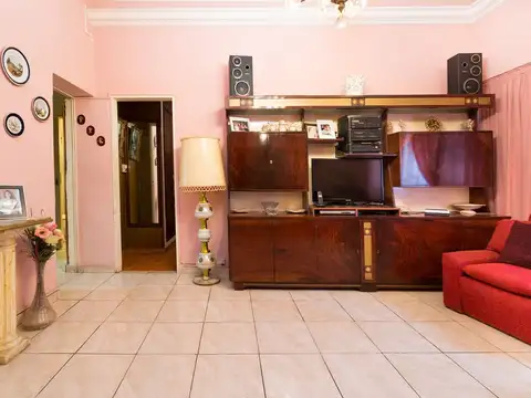 Depto Tipo Casa en Venta de 5 dormitorios