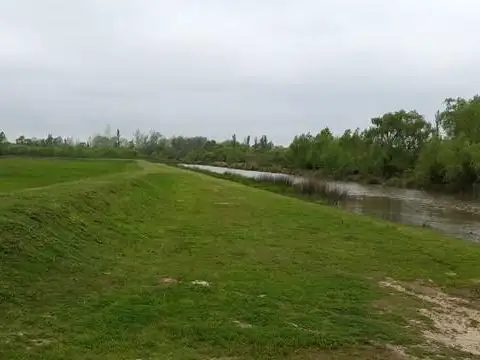 Casa en Venta en Delta del Tigre, USD 490.000