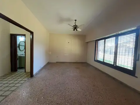 Casa en Alquiler en Lomas del Mirador, Partido de La Matanza