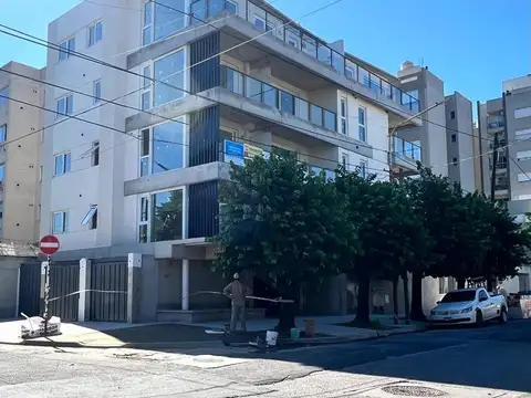 DEPARTAMENTO 2 AMB CON COCHERA - HAEDO