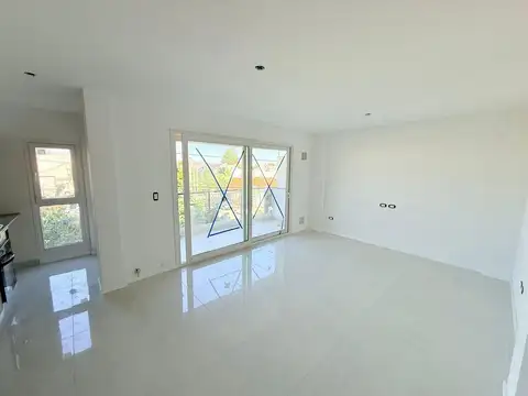 Fray Cayetano Rodriguez 100, Piso 1