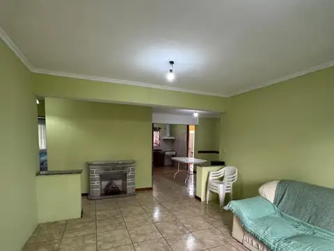 Avenida Doctor Luis Agote 100