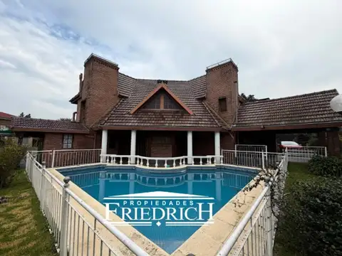 Casa en Venta en Las Lajas Country Club, USD 200.000