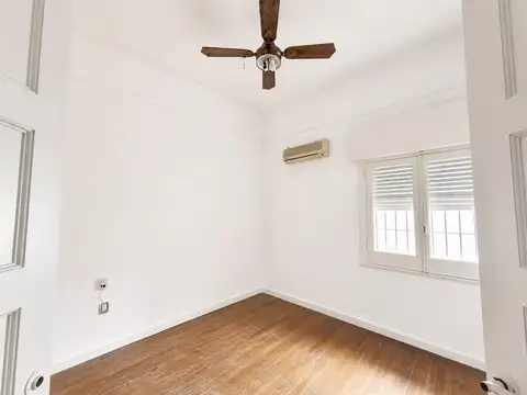 Casa en Alquiler en Quilmes, USD 1.900