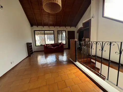 Depto Tipo Casa en Venta de 2 dormitorios
