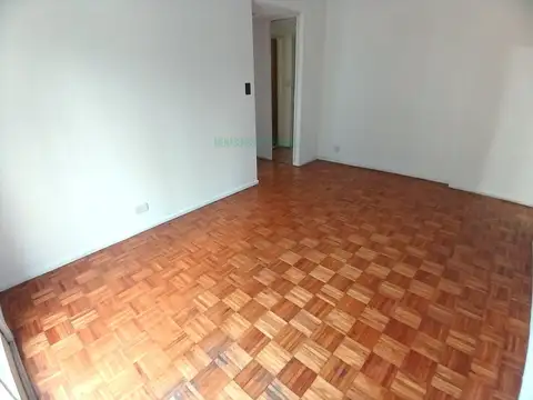 Avenida Monroe 4900, Piso 2