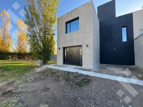 Casa en Venta en Neuquen, Confluencia