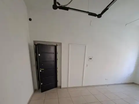 Oficina en Alquiler al Oeste