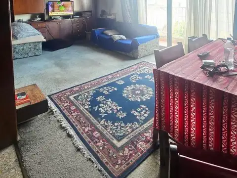 Casa en Venta con 5 cocheras