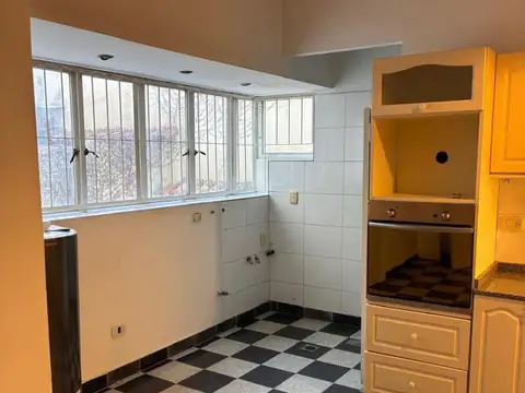 Departamento en Alquiler 80 años