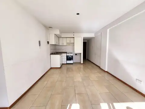 DEPARTAMENTO DE 2 AMBIENTES CON BALCON AL FRENTE