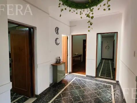 Depto Tipo Casa en Venta en Lanus, USD 180.000