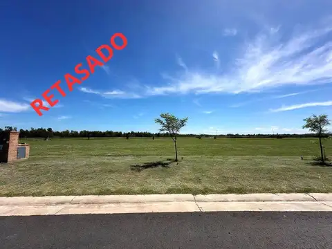 VENTA LOTE EN PUERTOS DEL LAGO AMARRAS  ESCOBAR PERMUTA