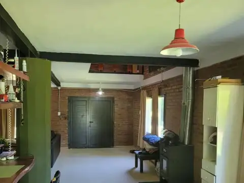 Casa 3 ambientes con 2 baños