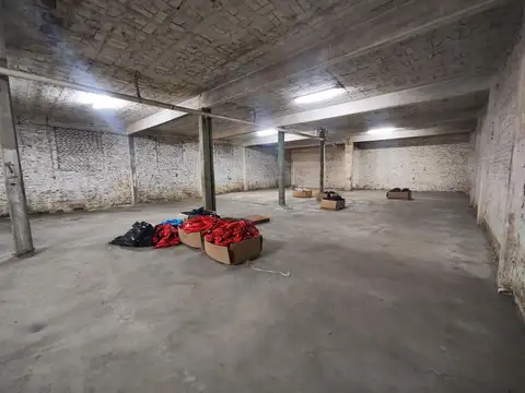 Local en Alquiler en Barrio España y Hospitales, $ 780.000