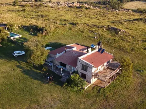 Venta de Casa 5 ambientes en la Cumbre