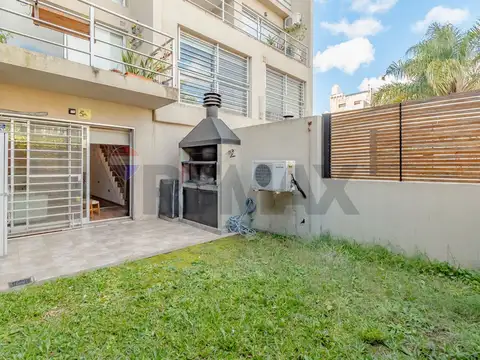 VENTA DEPTO DUPLEX 3 AMB C/COCHERA JARDIN SAAVEDRA